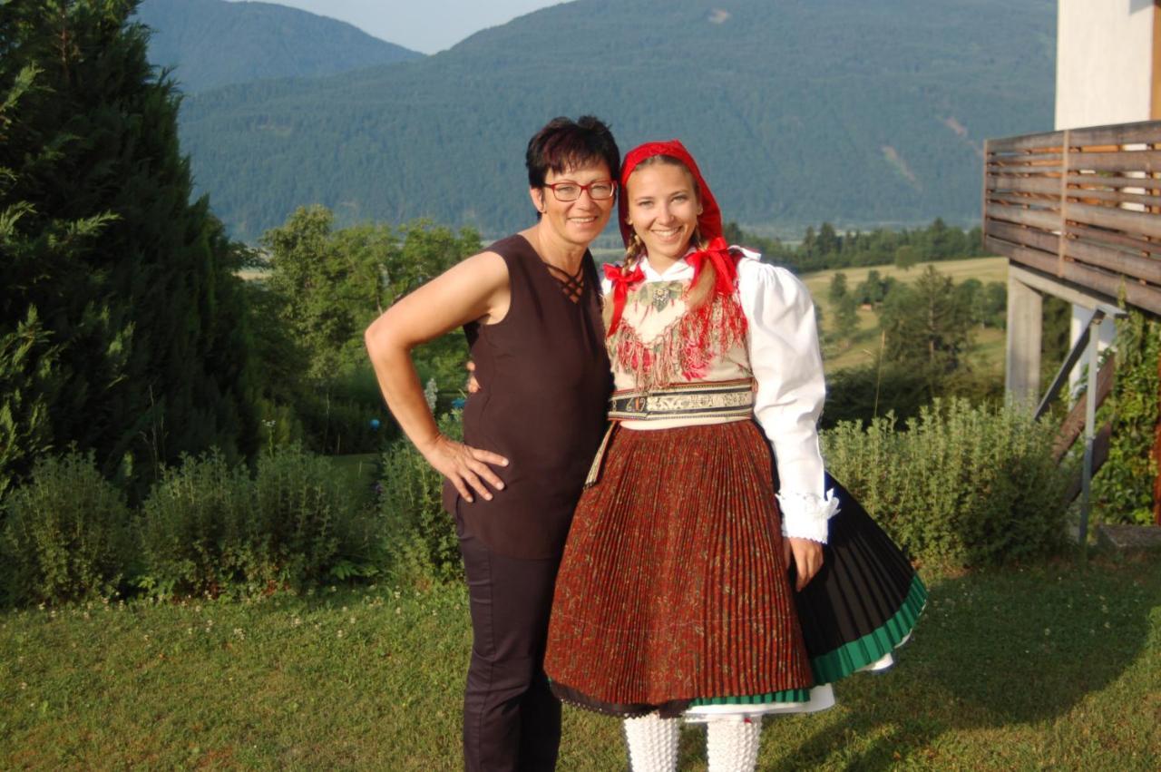 Andritsch Elfi Ferienwohnung Sankt Georgen im Gailtal Exterior foto